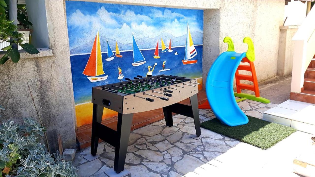 Apartmani Juric Vir Buitenkant foto